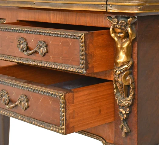 Louis XVI-style cylinder bureau in marquetry — Good condition