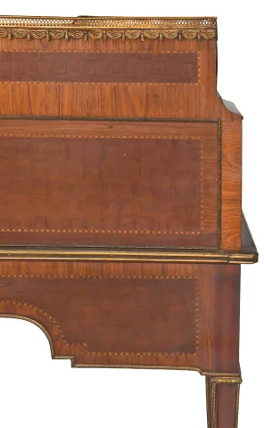 Louis XVI-style cylinder bureau in marquetry — Good condition