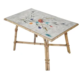 Table basse dans le style de Audoux Minnet en rotin et céramique par Georges Chassin