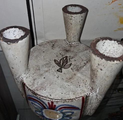 Boîte couverte tripode en céramique – Atelier Le Mûrier a Vallauris — Excellent état