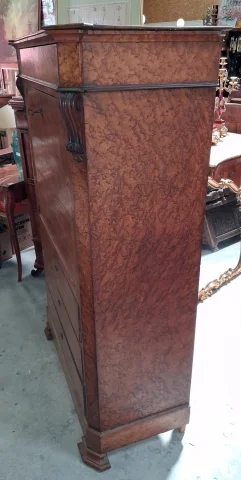 Charles X fall-front secrétaire in elm burl – 19th century — Fair condition