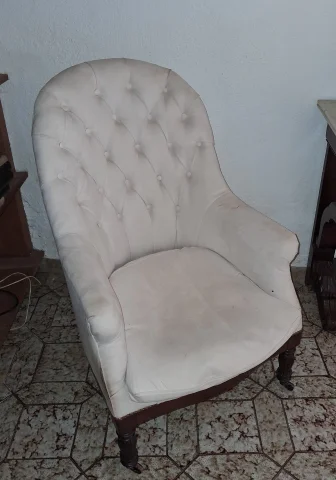 Fauteuil Cabriolet en acajou époque Napoléon III tissu Capitonné, XIXe Siècle — Bon état