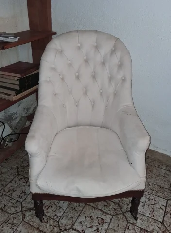 Fauteuil Cabriolet en acajou époque Napoléon III tissu Capitonné, XIXe Siècle — Bon état