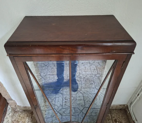 Präsentationsvitrine aus Mahagoni, Englischer Stil — Guter Zustand