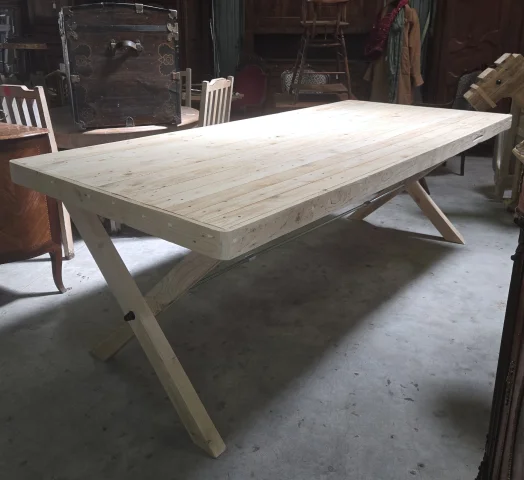 Very large industrial design table / solid aérogommé wood / L 242 cm — Good condition