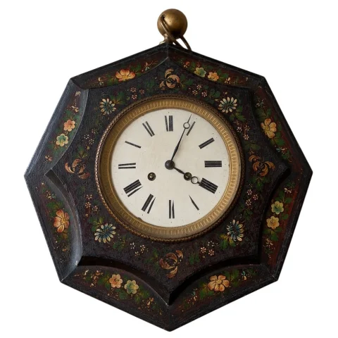 Horloge murale octogonale peinte aux fleurs époque Napoléon III — Bon état