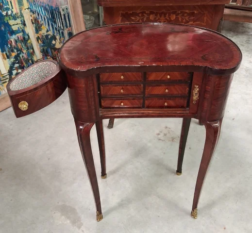 Commode de Dame in Marquetry, Louis XV style — Good condition