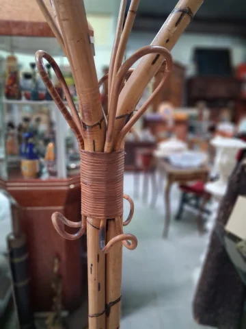 Appendiabiti Perroquet in Bambù e Rattan — Buono stato