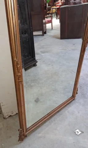 Grand miroir de cheminée de style Luis XV — Buen estado