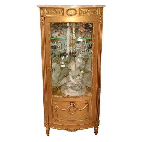 Louis XVI Lacquered and Gilt Corner Display Cabinet, 20th Century — Good condition
