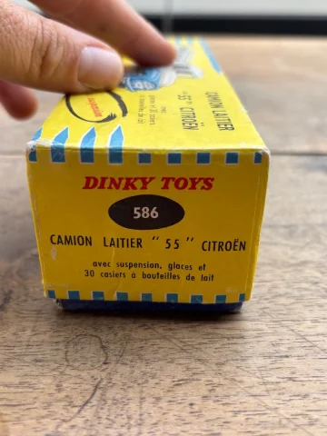 Dinky Toys Молочный грузовик — Хорошее состояние