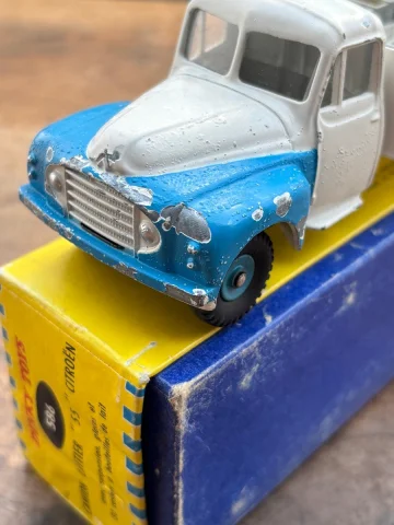 Dinky Toys Молочный грузовик — Хорошее состояние