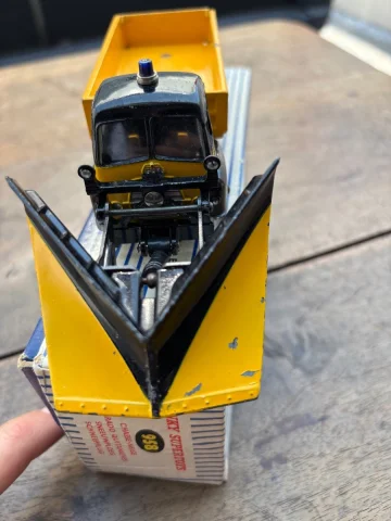 Dinky Super Toys Snow Plough with Windows — Guter Zustand