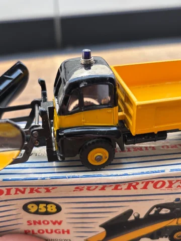 Dinky Super Toys Snow Plough with Windows — Guter Zustand