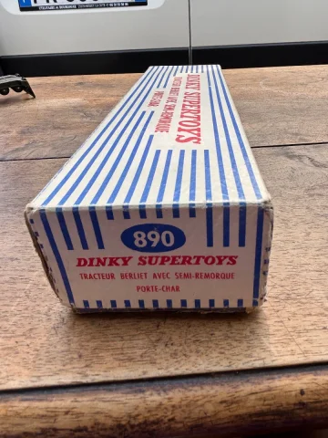 DINKY SUPERTOYS BERLIET ZUGMASCHINE MIT PANZERTRANSPORTER-SATTELAUFLIEGER — Guter Zustand
