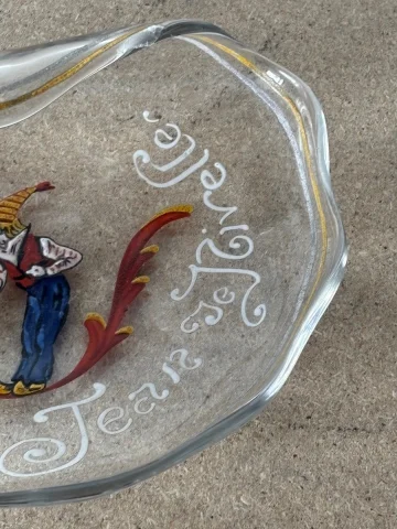 Humoristischer Vide-poche aus Emailglas von Émile Gallé – Le chien de Jean Rivelle — Sehr guter Zustand
