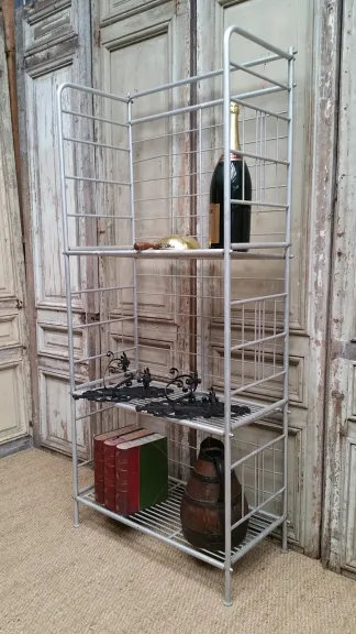 Regal-Ausstellungsstand der Weinlese, Aluminiumbäckerei;