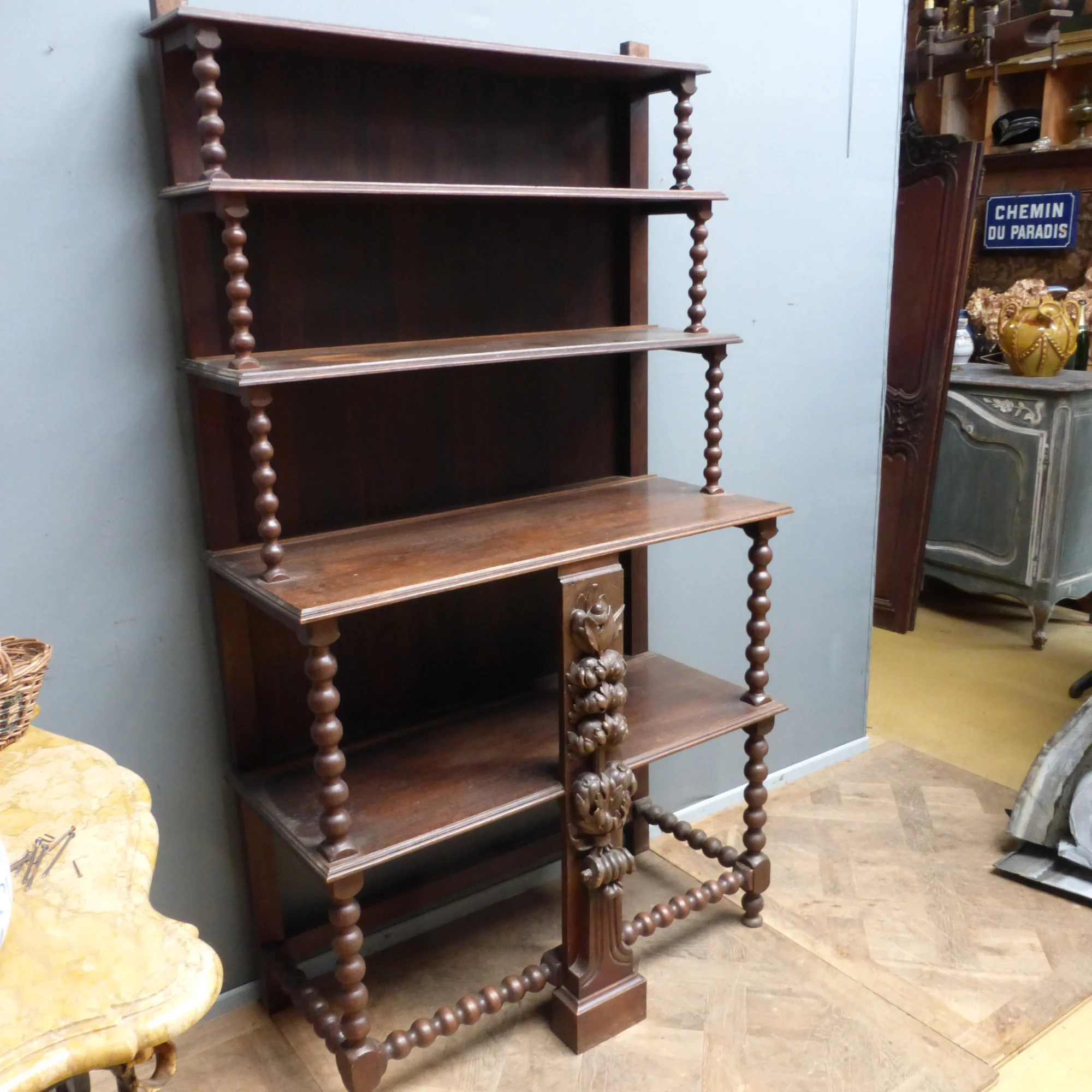 Antique  desert in oak of style Louis XIII