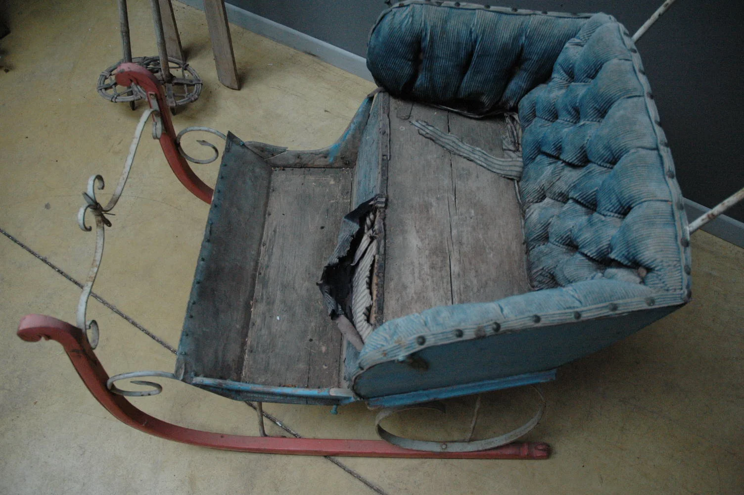 Nice antiques small  sledge