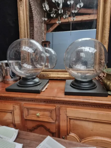 Paire d anciennes boules de pharmacie