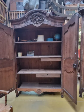 Ancienne  armoire Normande de mariage