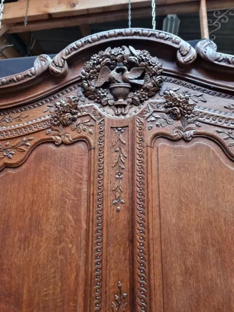 Ancienne  armoire Normande de mariage