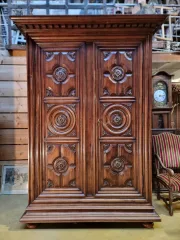 French antique Large 19th-century walnut château wardrobe