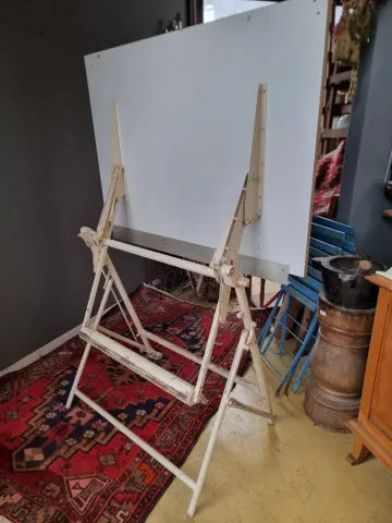 Oude architectentafel of tekentafel