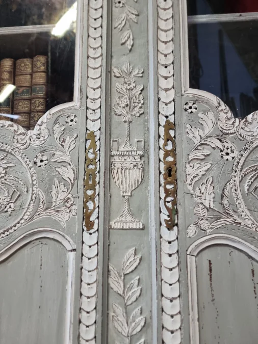 Normannisches Hochzeitsregal