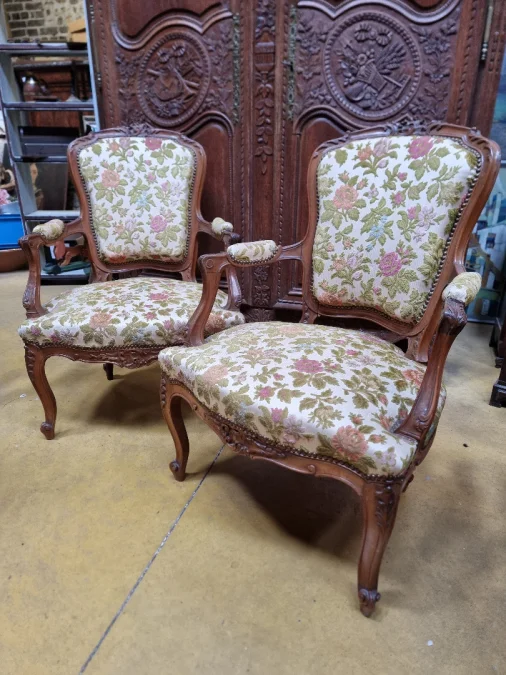 Paar Sessel im Louis-XV-Stil