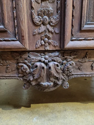important Armoire Normande de mariage ( Fécamp ) — Très bon état