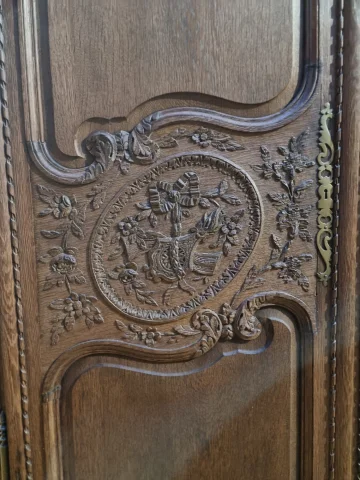 important Armoire Normande de mariage ( Fécamp ) — Très bon état