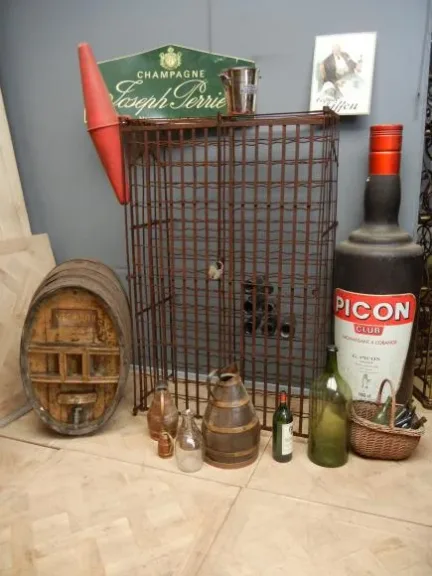 antiker Wein Zubehör Wrougth Eisen Weinregal