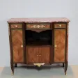 19e C SIDEBOARD