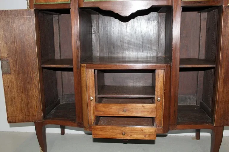 19 ° C SIDEBOARD
