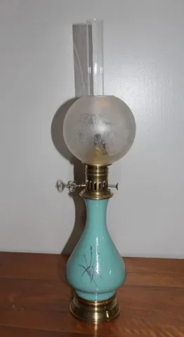 PAAR BENZINLAMPEN
