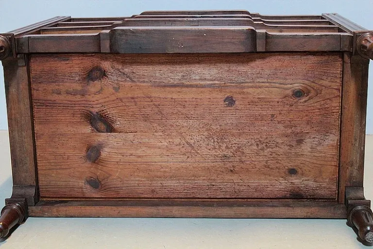 LOUIS XVI PERIODE BORST VAN LADE