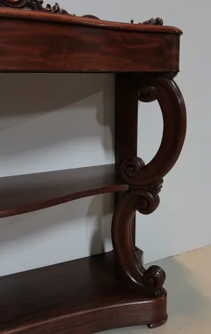 TABLA DE LA CONSOLA DEL PERIODO DE NAPOLEON III