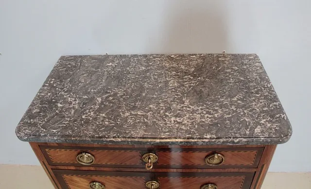 LOUIS XVI PERIODE BORST VAN LADE