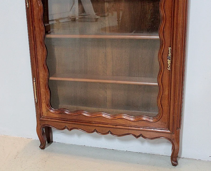 DISPLAY CABINET