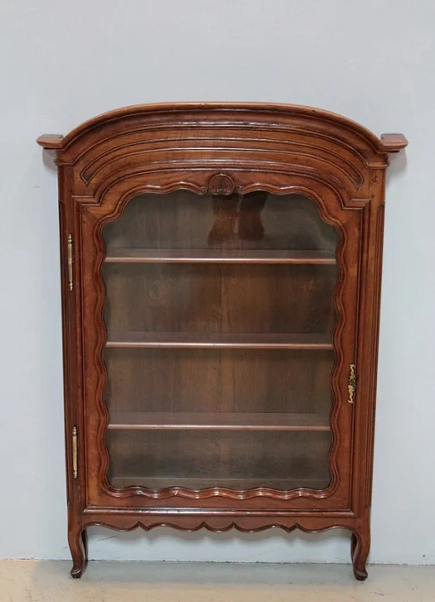 DISPLAY CABINET