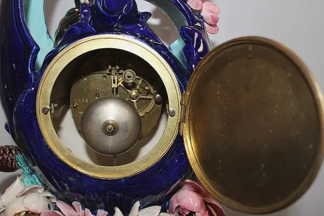 Garniture de Cheminée en Faïence Emaillée 1900