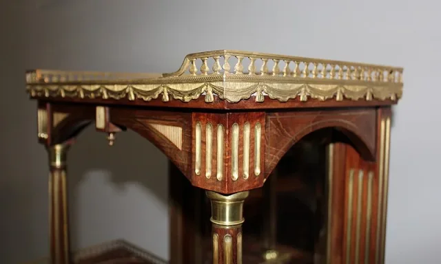 Bureau Cylindre à Gradin Louis XVI en Acajou XIXe