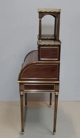 Bureau Cylindre à Gradin Louis XVI en Acajou XIXe