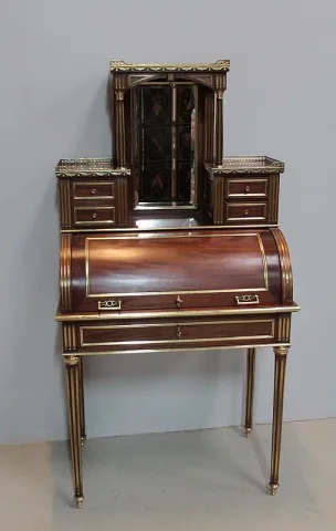 Bureau Cylindre à Gradin Louis XVI en Acajou XIXe