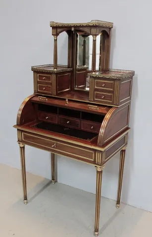 Bureau Cylindre à Gradin Louis XVI en Acajou XIXe
