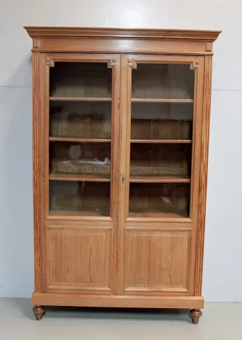 LIBRERÍAS DE PINO