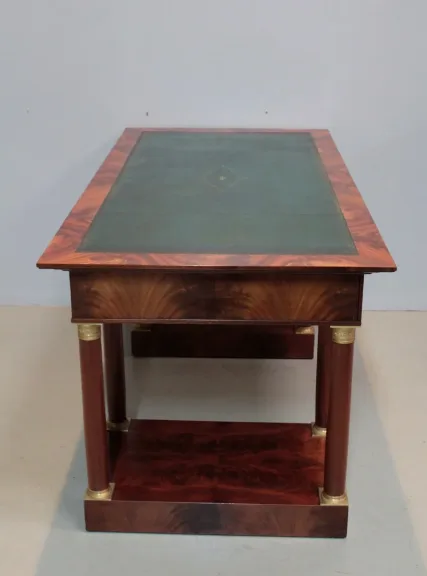 EMPIRE STIJLBUREAU