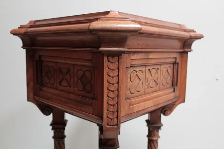 JARDINIERE