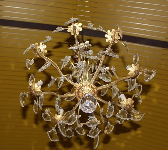 LUZ CRISTALINA